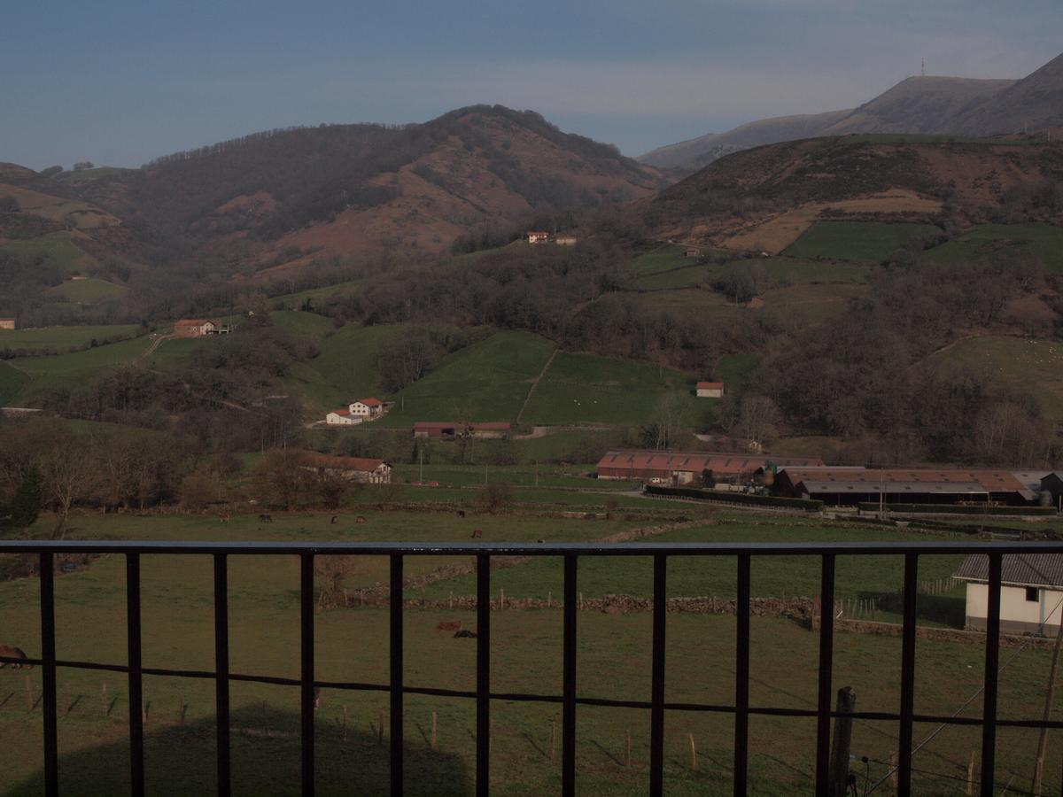 Mendialdea Amaiur Baztán Apartamento Maya del Baztán Exterior foto
